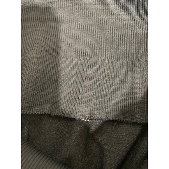 Lululemon Zone In Crop Compression Leggings Black Womens Size 4 - Picture 6 of 7